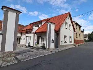 Pronájem bytu 1+kk, Chrastavice, 36 m2