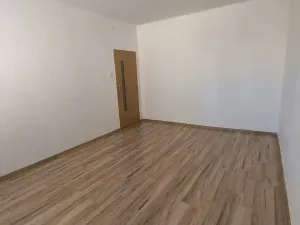 Pronájem bytu 2+1, Most, Jaroslava Vrchlického, 51 m2