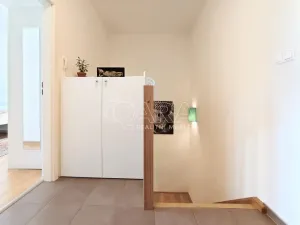 Pronájem bytu 3+kk, Praha - Břevnov, Ve Střešovičkách, 81 m2
