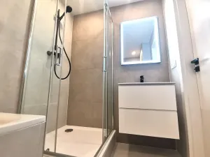 Prodej bytu 4+kk, Praha, U Dívčích hradů, 87 m2