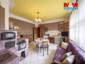 Prodej rodinného domu, Zálužice, 200 m2