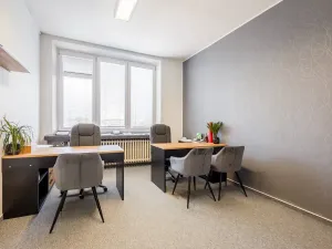 Pronájem kanceláře, Hradec Králové, Hořická, 76 m2