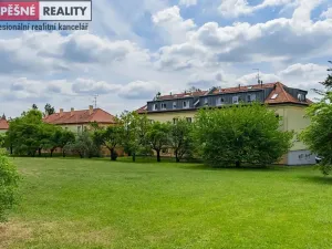 Prodej bytu 2+1, Mníšek pod Brdy, 9. května, 110 m2