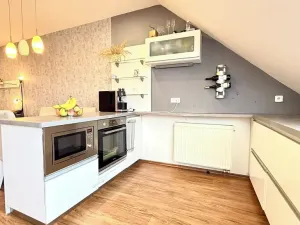 Prodej bytu 3+kk, Krnov, Sv. Ducha, 84 m2