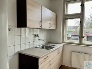 Pronájem kanceláře, Hlučín, 130 m2