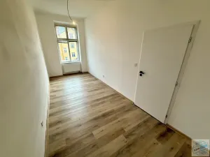 Pronájem bytu 4+1, Opava, Zacpalova, 92 m2
