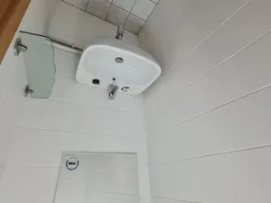 Pronájem komerční, Karlovy Vary, Varšavská, 40 m2