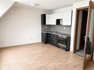 Pronájem bytu 1+kk, Chrudim, Pobřežní, 30 m2