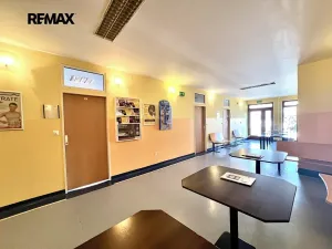 Pronájem ordinace, Kyjov, Masarykovo náměstí, 21 m2