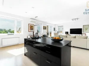 Prodej bytu 3+kk, Uherské Hradiště, Slovácká, 91 m2