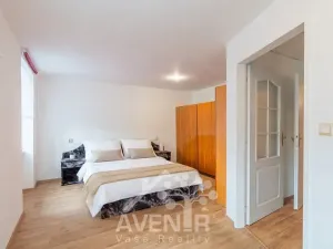Pronájem bytu 3+1, Vizovice, Palackého Nám., 70 m2