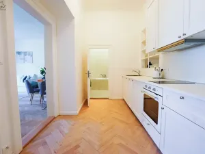 Prodej bytu 2+1, Praha - Vinohrady, Boleslavská, 65 m2