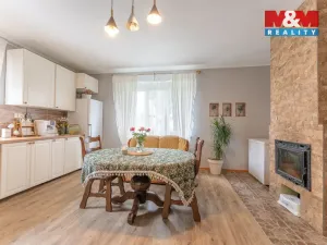 Prodej rodinného domu, Oskořínek, Novodvorská, 400 m2