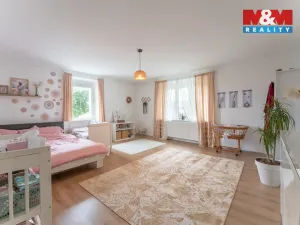Prodej rodinného domu, Oskořínek, Novodvorská, 400 m2