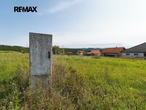 Prodej pozemku pro bydlení, Mlečice, 983 m2