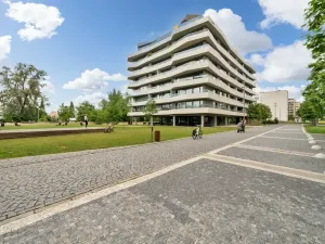 Pronájem bytu 2+kk, Praha - Karlín, Rohanské nábřeží, 52 m2