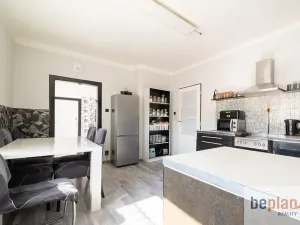 Prodej vícegeneračního domu, Kynšperk nad Ohří, Jana Nerudy, 260 m2