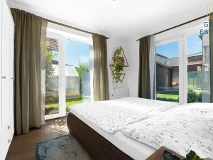 Prodej bytu 3+kk, Mukařov, Šípková, 55 m2