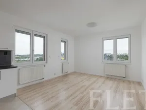 Pronájem bytu 2+kk, Praha - Stodůlky, Na Výrovně, 49 m2
