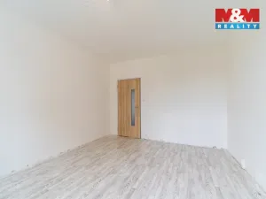 Pronájem bytu 2+1, Karlovy Vary - Rybáře, Mládežnická, 60 m2