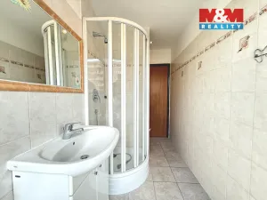 Prodej bytu 3+1, Náchod - Staré Město nad Metují, Bílkova, 55 m2