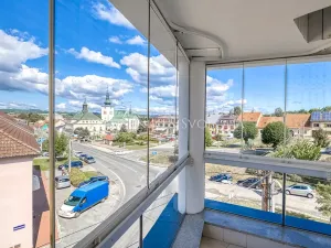 Prodej ordinace, Křižanov, Benešovo náměstí, 530 m2