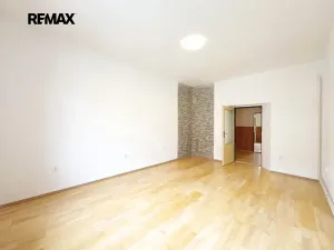Prodej bytu 4+1, Jindřichův Hradec, Nádražní, 116 m2