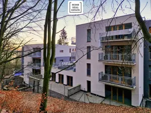 Prodej kanceláře, Karlovy Vary, Šumavská, 150 m2