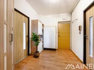 Prodej bytu 3+1, Řenče, 84 m2