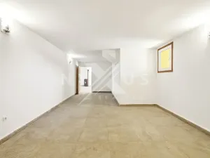 Prodej rodinného domu, Černolice, Ke dvoru, 375 m2