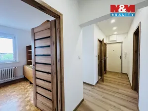Pronájem bytu 3+1, Zlín - Malenovice, Chelčického, 67 m2