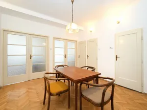 Pronájem bytu 2+1, Praha - Vinohrady, Lucemburská, 81 m2