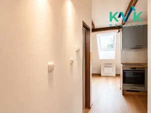Pronájem bytu 3+kk, Karlovy Vary, Dalovická, 64 m2