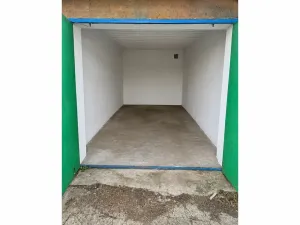 Pronájem garáže, Brno, Kneslova, 18 m2