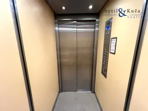 Pronájem bytu 3+1, Přerov, Budovatelů, 68 m2