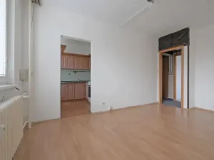 Prodej bytu 2+kk, Praha - Chodov, Bachova, 40 m2