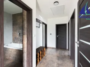 Prodej rodinného domu, Nová Ves, U Vodojemu, 102 m2