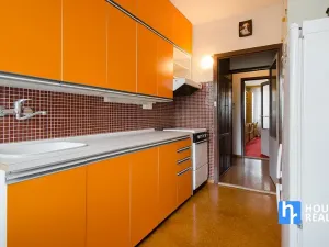 Prodej bytu 3+1, Praha - Chodov, Bachova, 66 m2