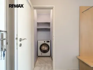 Prodej bytu 2+kk, Praha - Letňany, Bechlínská, 59 m2