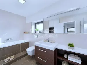 Prodej rodinného domu, Velké Popovice, 190 m2
