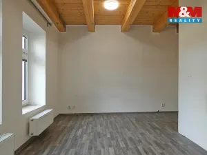 Prodej rodinného domu, Krupá, 186 m2