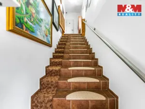 Prodej rodinného domu, Bor, náměstí Republiky, 197 m2
