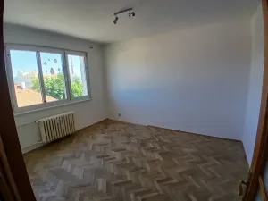 Prodej bytu 2+1, Cheb, Jungmannova, 54 m2