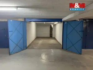 Pronájem garáže, Praha - Stodůlky, Pavrovského, 18 m2