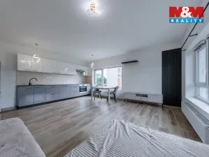 Pronájem bytu 3+kk, Karlovy Vary - Bohatice, Dubová, 67 m2