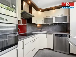 Prodej bytu 2+1, Jablonec nad Nisou, Liberecká, 64 m2