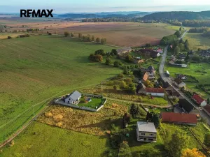 Prodej pozemku pro bydlení, Chomle, 783 m2