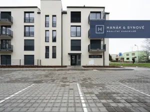 Pronájem bytu 2+kk, Pohořelice, U Kasáren, 55 m2