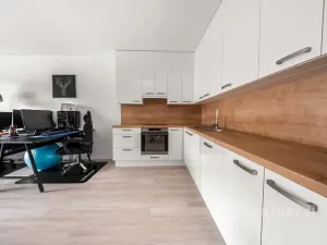 Prodej bytu 2+kk, České Budějovice, 77 m2