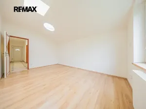 Prodej činžovního domu, Kladno, Uhelná, 301 m2
